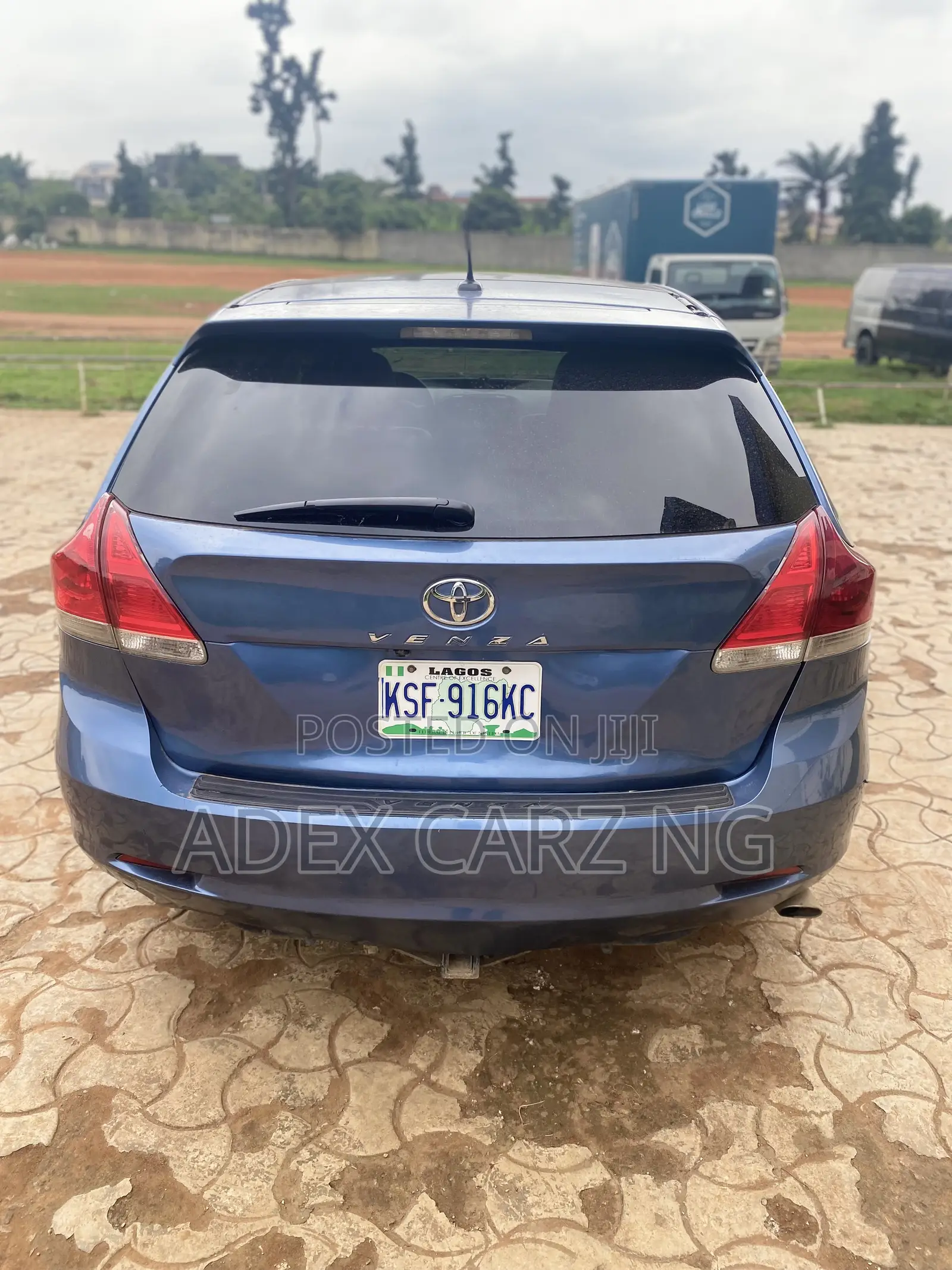 Toyota Venza 2011 Blue