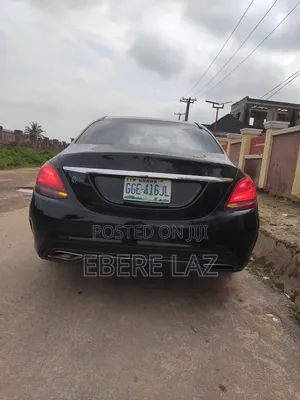 Mercedes-Benz C300 2015 Black