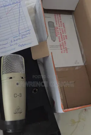 Microphone