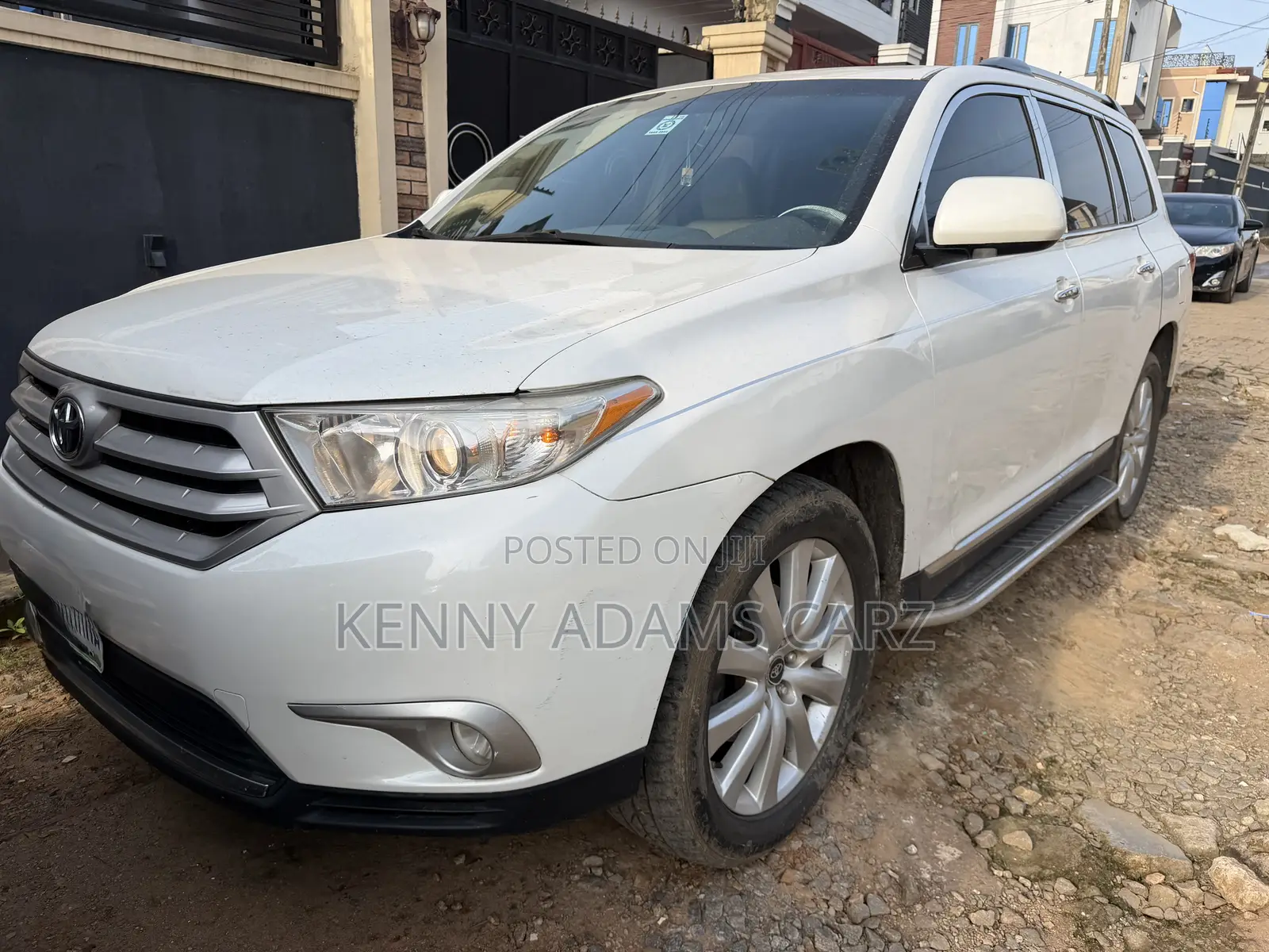 Toyota Highlander Limited 2011 White