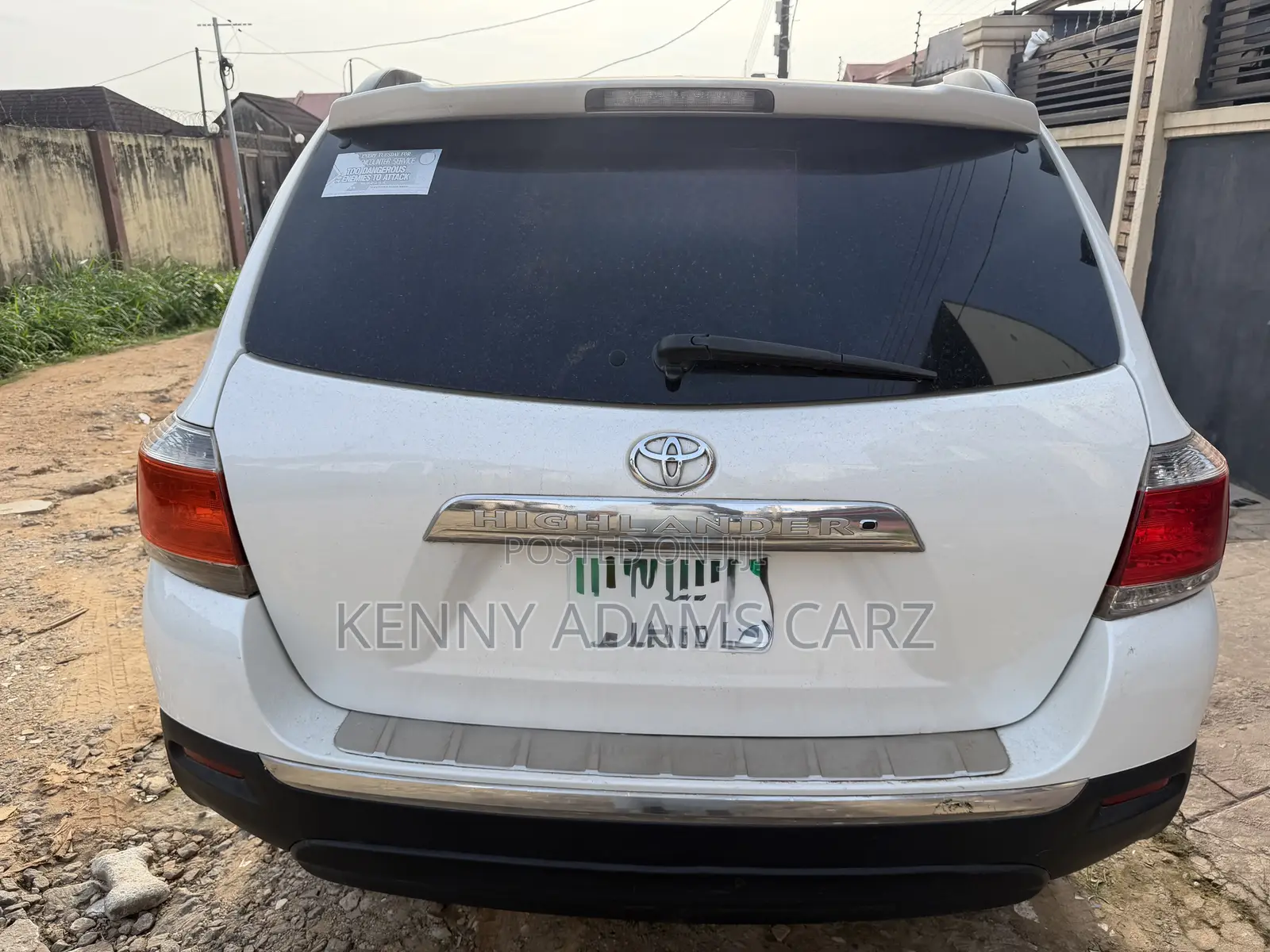 Toyota Highlander Limited 2011 White