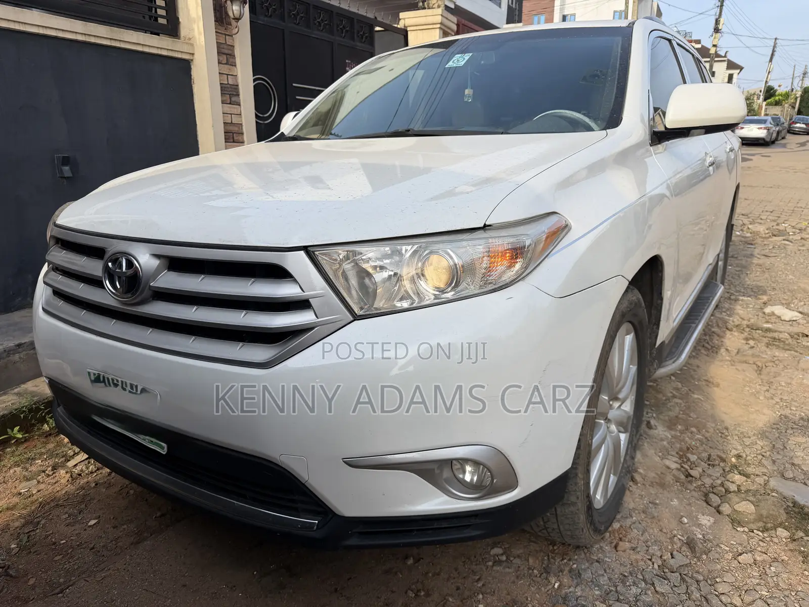 Toyota Highlander Limited 2011 White