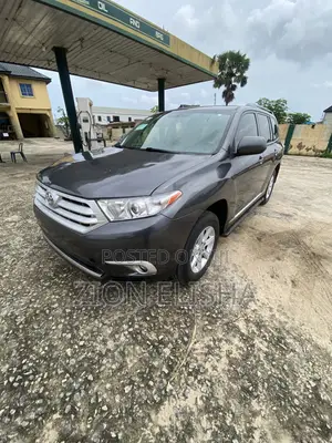 Toyota Highlander 2013 Gray