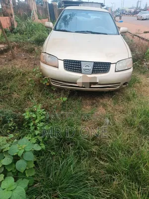 Nissan Sentra 2004 Gold