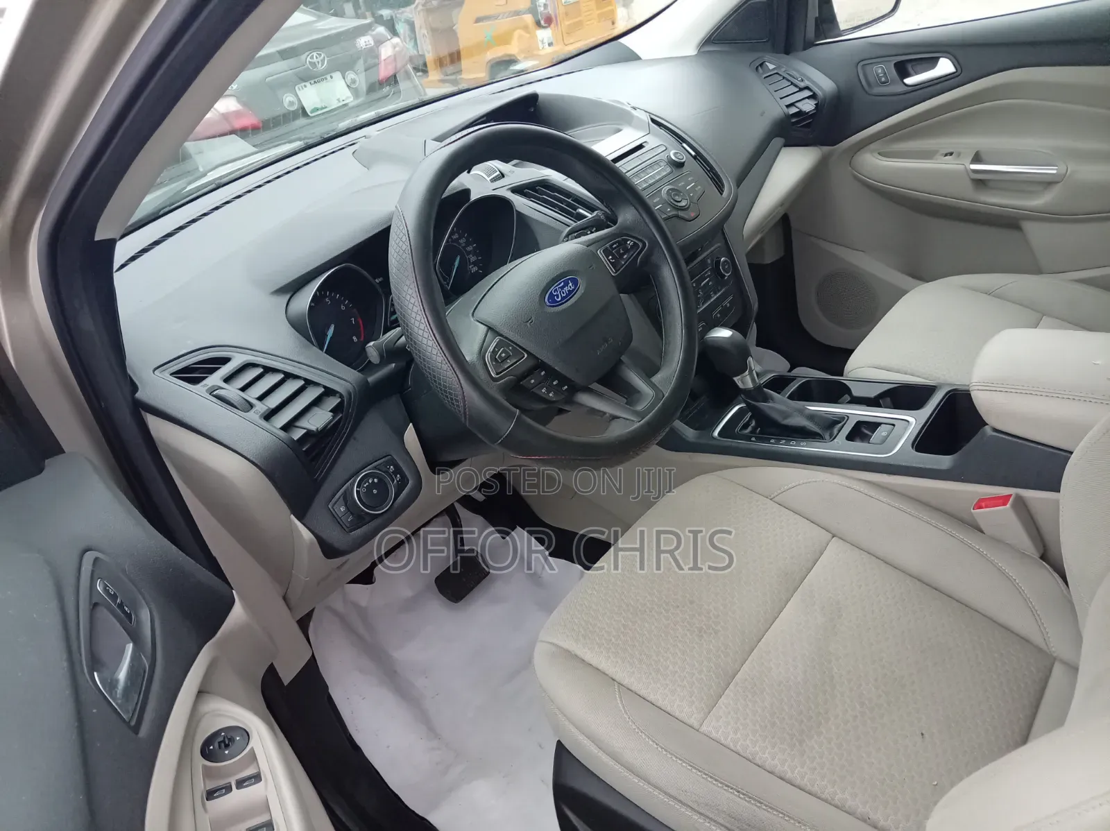 Ford Escape 2017 Gold