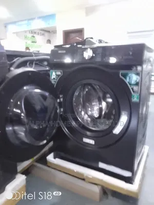 Hisense Wash and Dry 8KG Black Colour