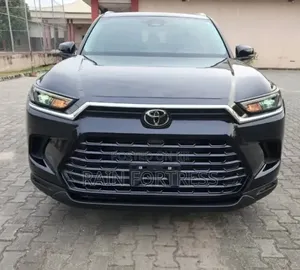Toyota Highlander 2024 Black