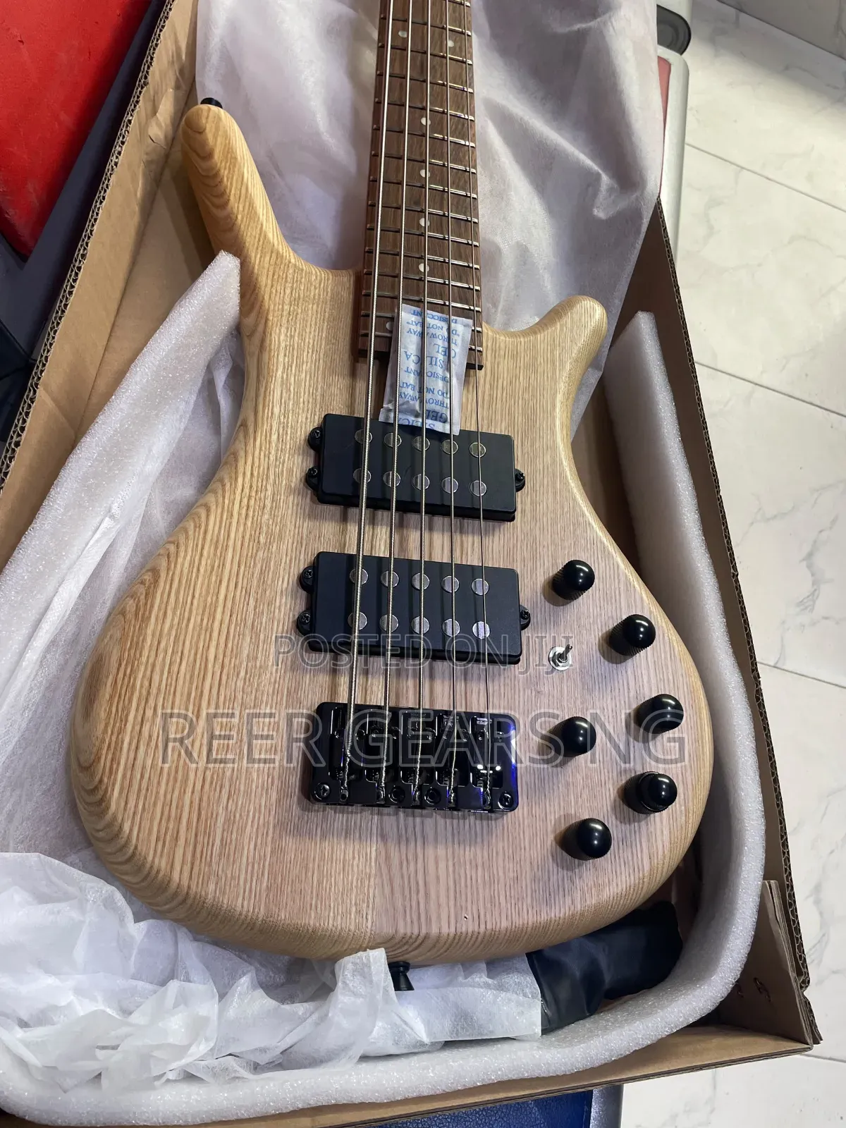 Original Guson 5 Strings Active Bass Guitar Double Battery