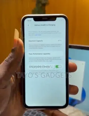 Apple iPhone 11 128 GB Green