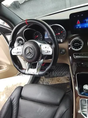 Mercedes-Benz GLC-Class 2017 Off white