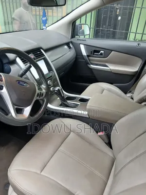 Ford Edge 2013 Gold