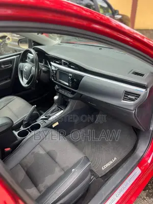 Toyota Corolla 2015 Red