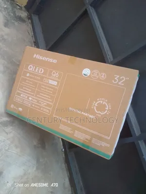 Hisense 32" Smart TV Stream Chill and Repeat