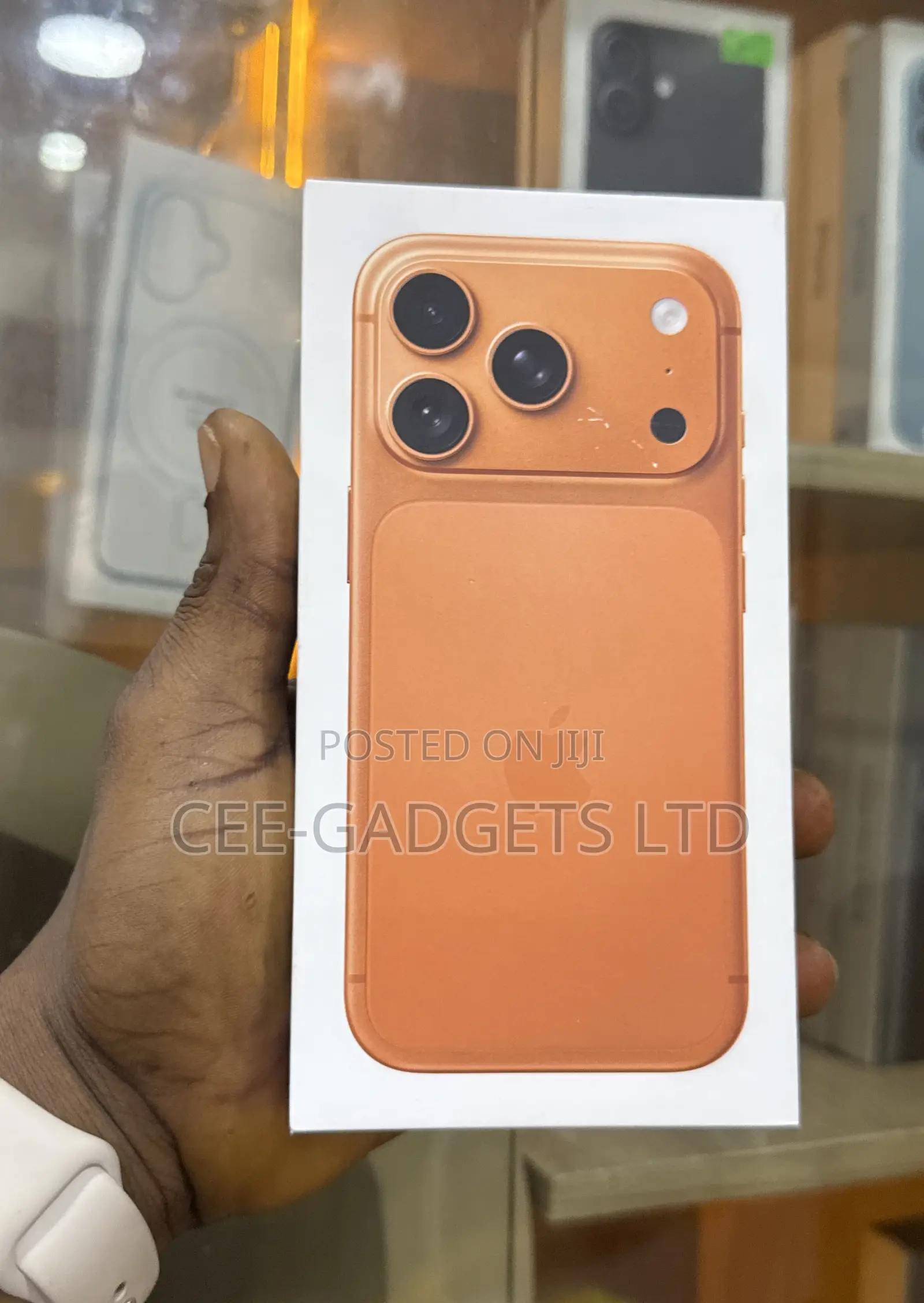 New Apple iPhone 17 Pro 256 GB Orange
