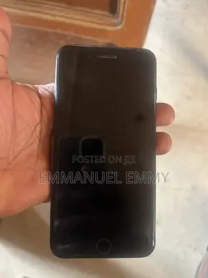 Apple iPhone 7 Plus 32 GB Black