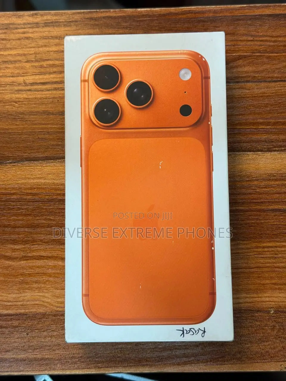 New Apple iPhone 17 Pro Max 256 GB Orange