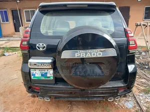 Toyota Land Cruiser Prado 2015 Black
