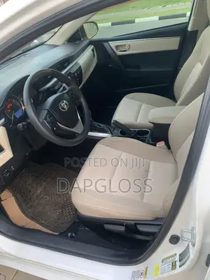 Toyota Corolla 2015 White