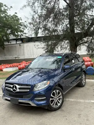 Mercedes-Benz GLE-Class 2017 Blue