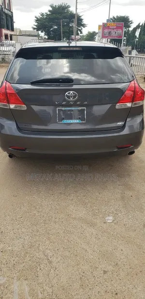 Toyota Venza 2012 Gray