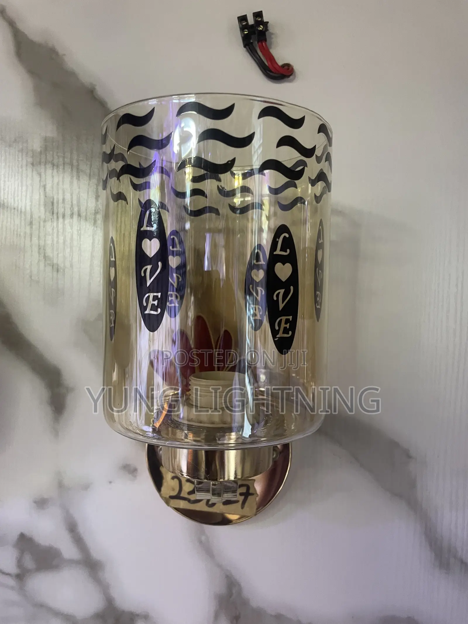 Luxury Modern Wall Light Elegant Gold Black Design
