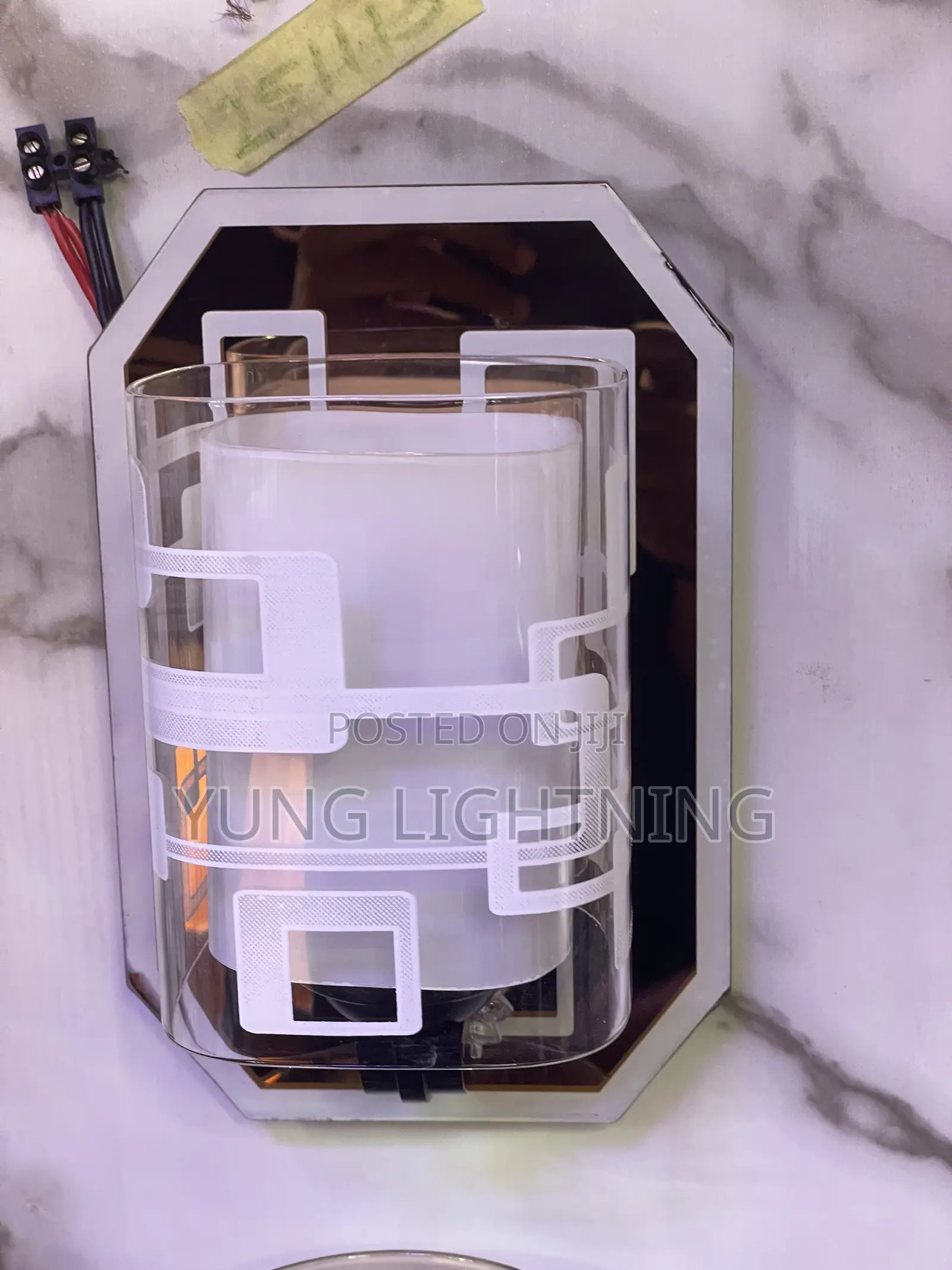 Luxury Modern Wall Light Elegant Gold Black Design