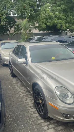 Mercedes-Benz E350 2003 Silver