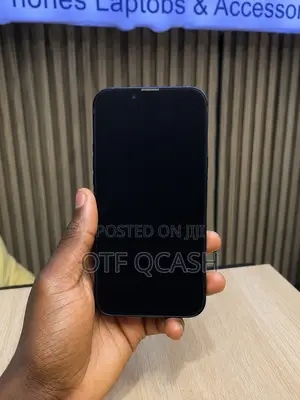 Apple iPhone 13 128 GB Black