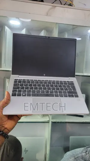 Laptop HP EliteBook 835 G7 16GB AMD Ryzen 5 SSD 256GB