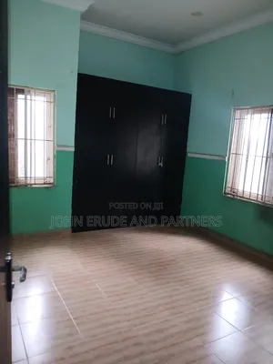 5bdrm Bungalow in Ipent 2, Lokogoma for rent