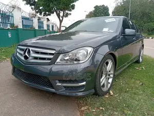 Mercedes-Benz C300 2014 Black