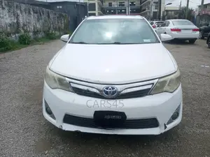 Toyota Camry 2012 White
