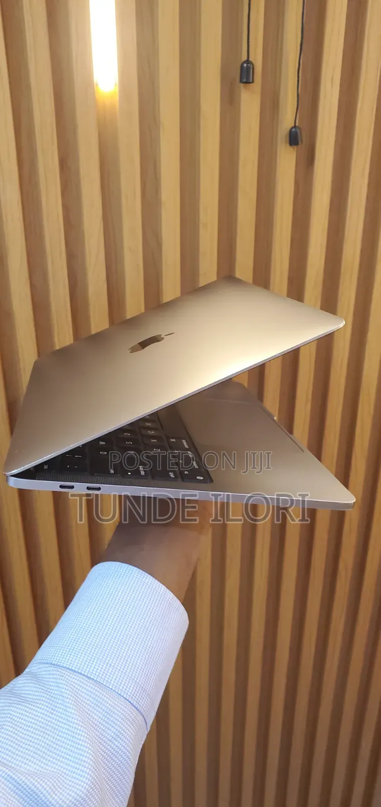 Laptop Apple MacBook Pro 2020 M1 16GB Apple M1 Pro SSD 1T