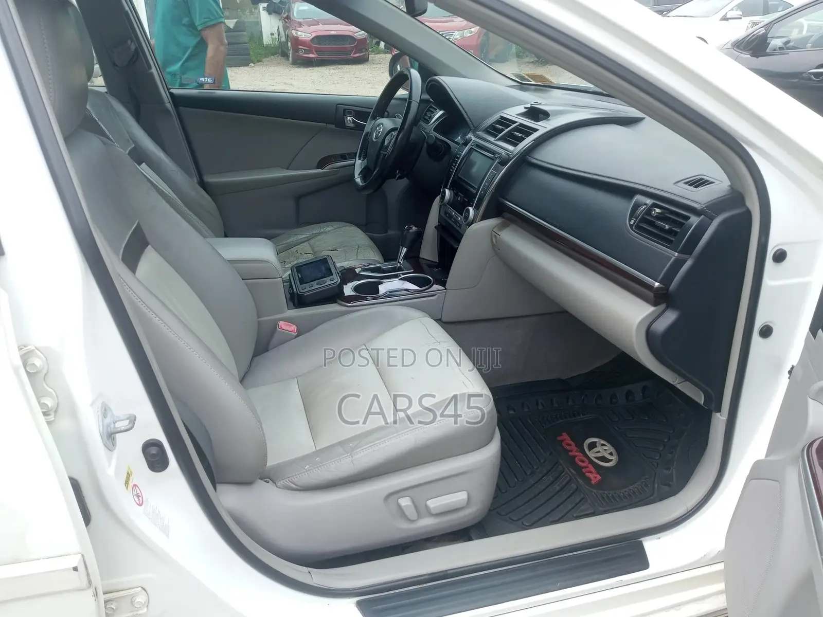 Toyota Camry 2012 White