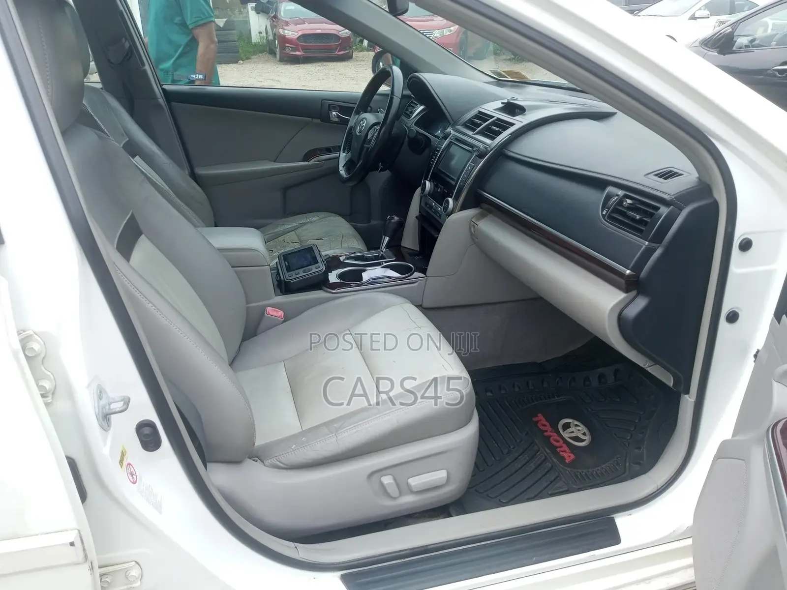 Toyota Camry 2012 White