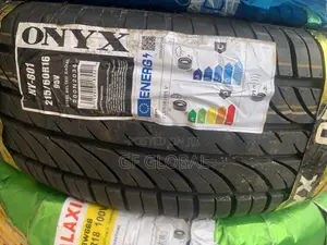 Onyx 215/60/16 Tyre
