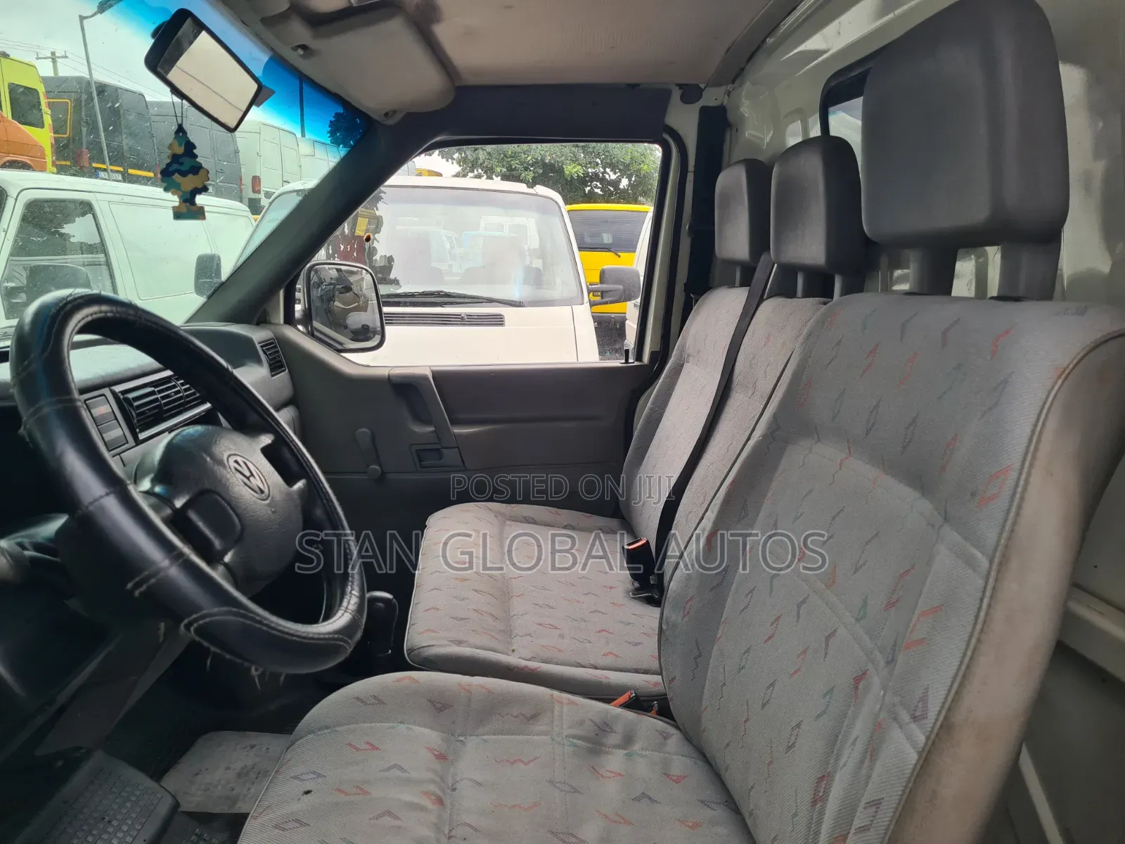 Volkswagen Transporter 2003 White