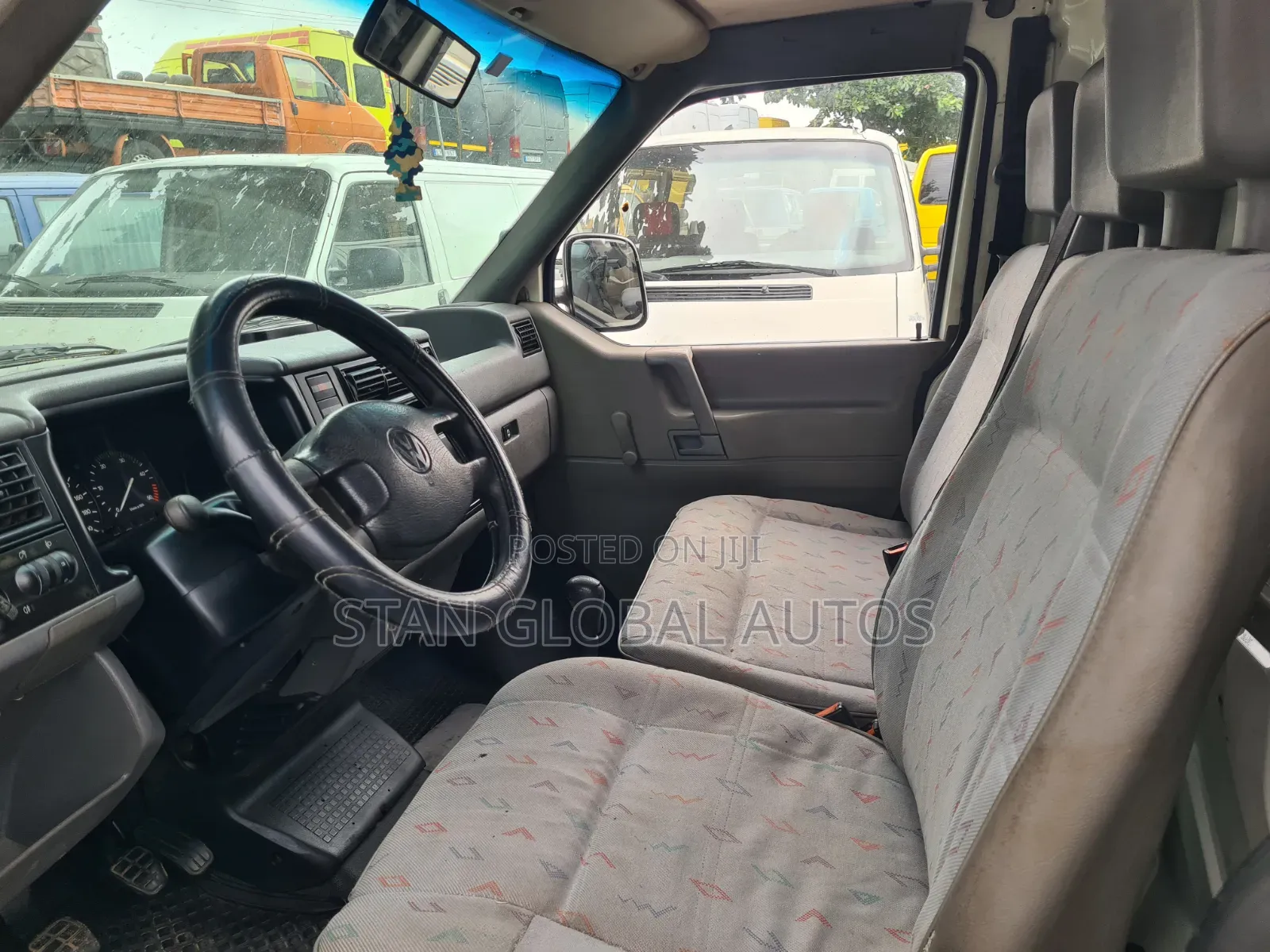 Volkswagen Transporter 2003 White