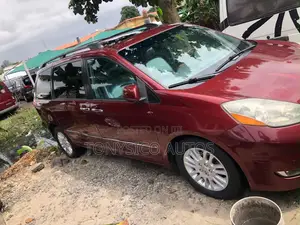 Toyota Sienna XLE Limited 2008 Maroon