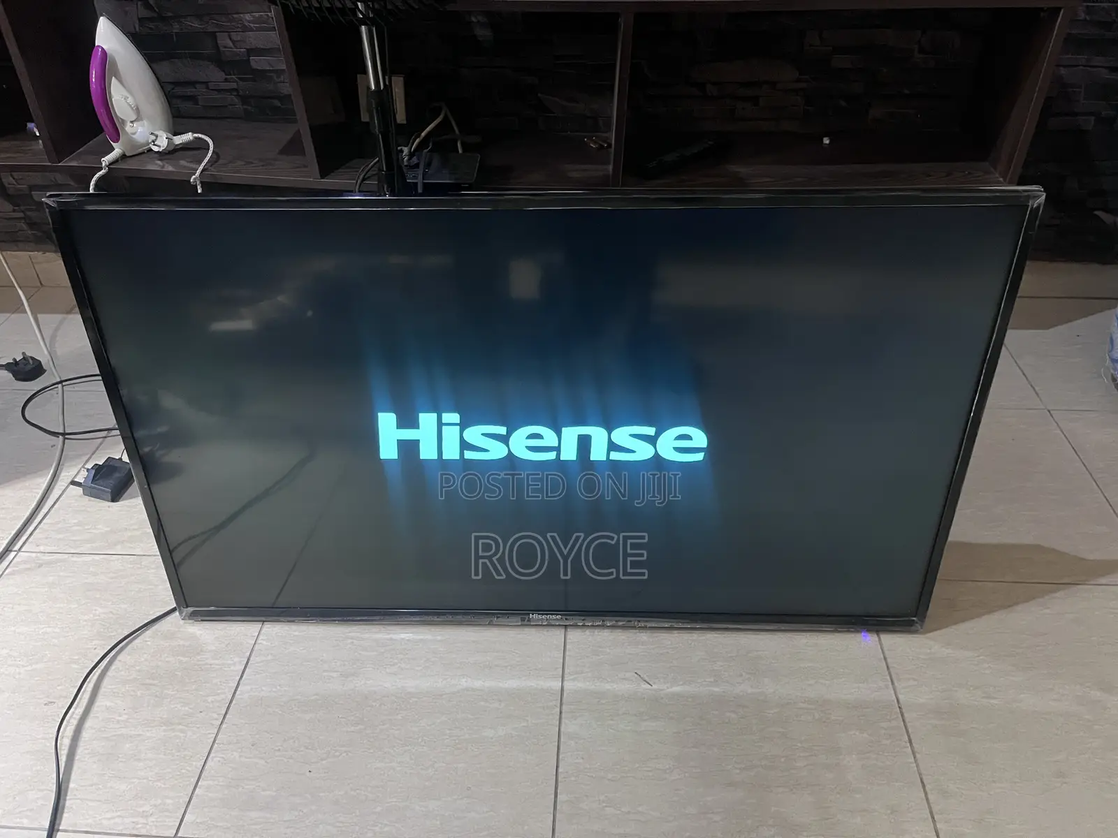 42" Hisense TV