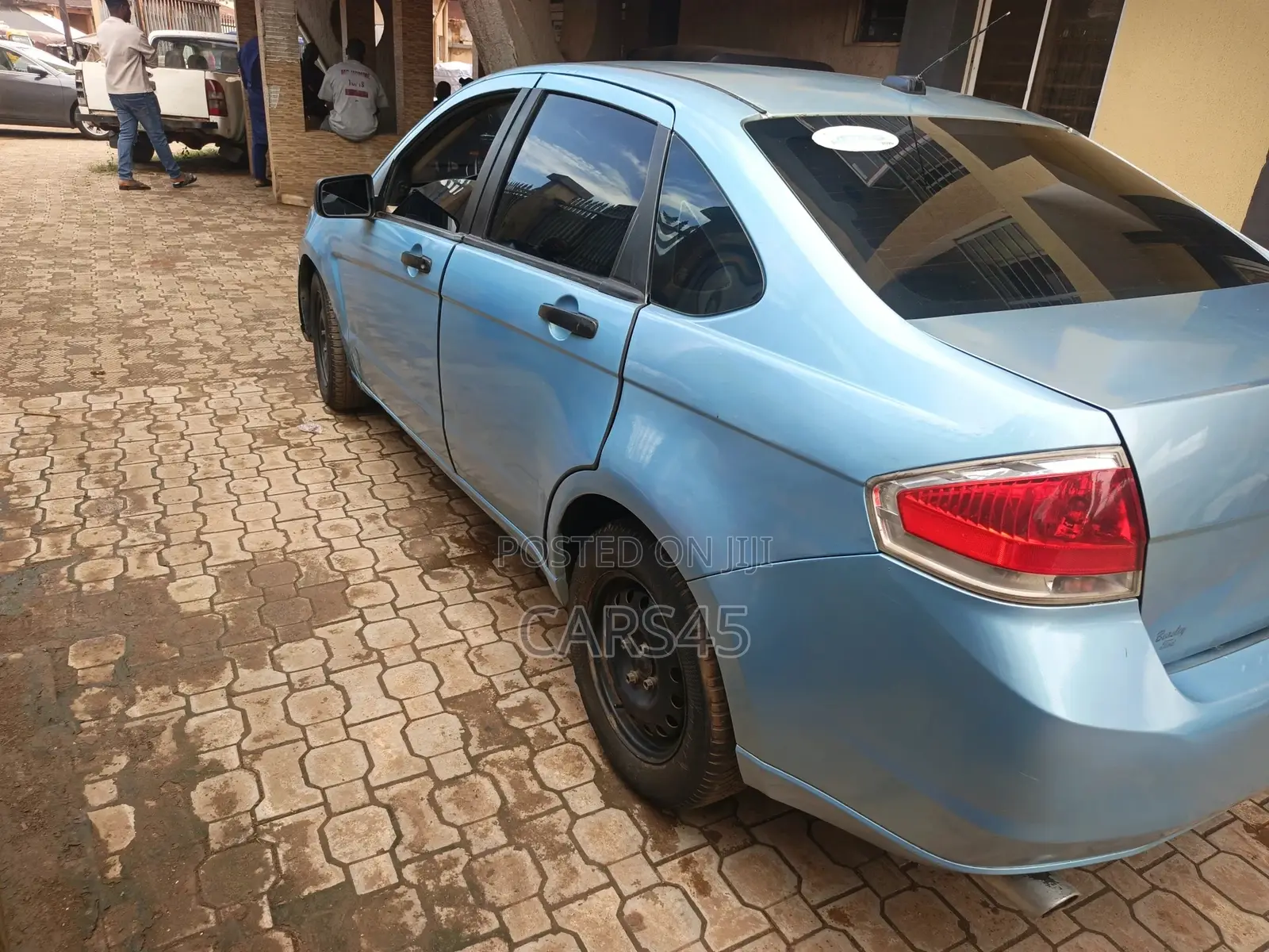 Ford Focus 2009 Blue