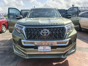 Toyota Land Cruiser Prado 2022 Green
