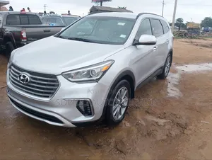 Hyundai Santa Fe 2017 Silver