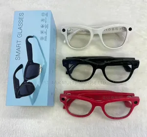 Smart Glasses With Charging Case /Ray-Ban