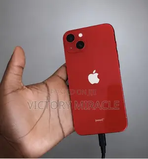 Apple iPhone 13 128 GB Red