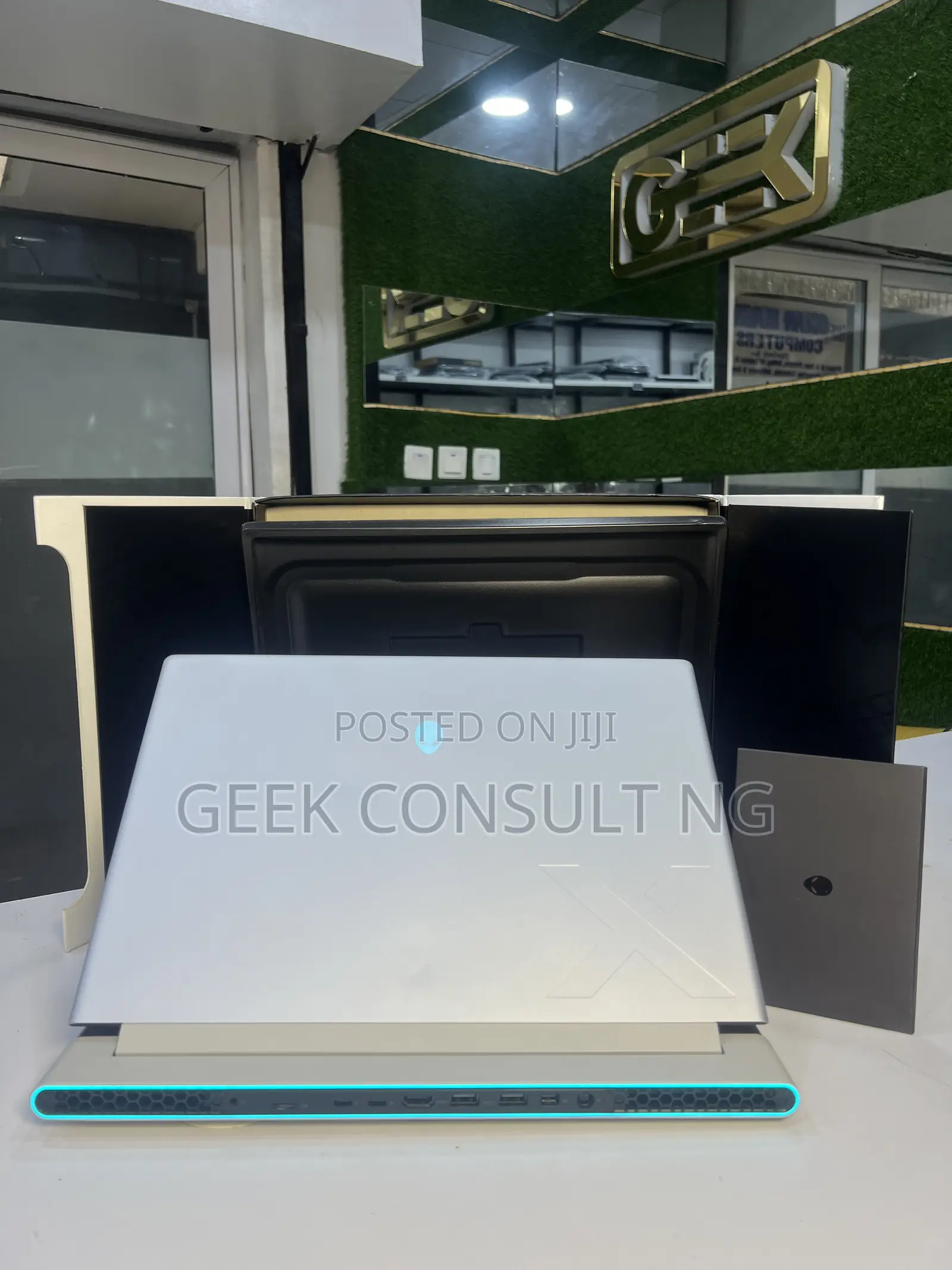Laptop Alienware X16 R2 16GB Intel Core Ultra 7 SSD 1T