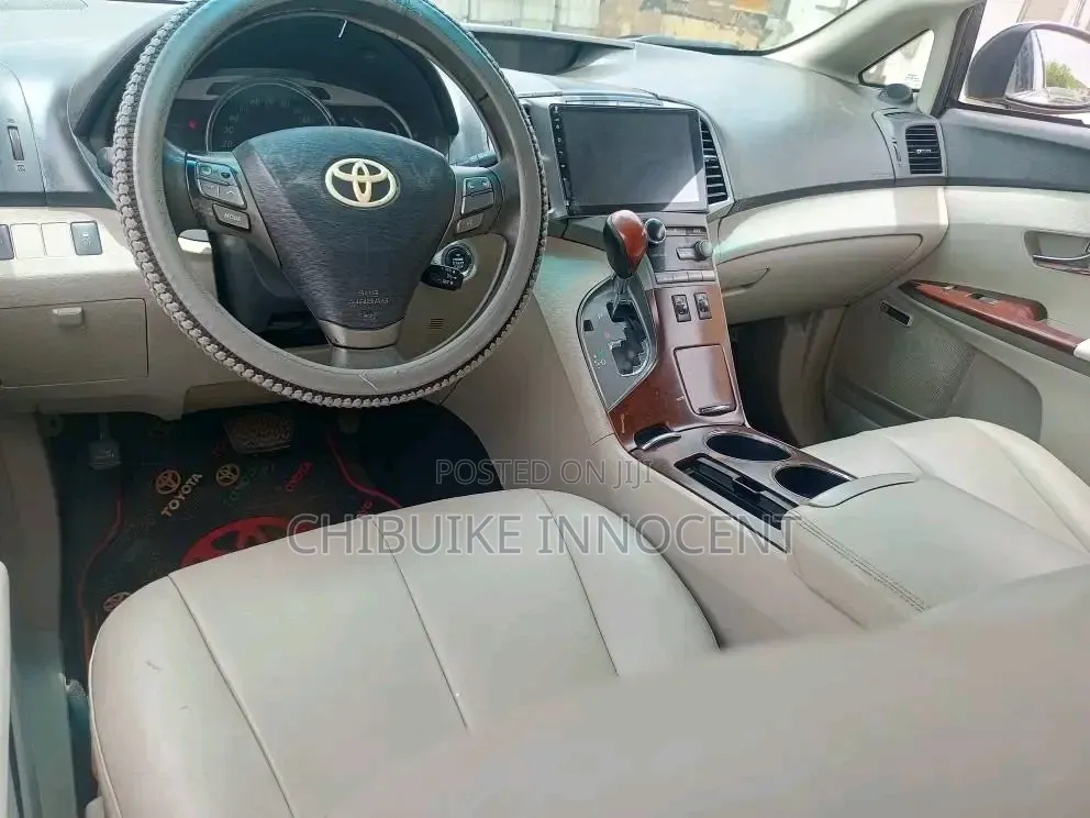 Toyota Venza 2010