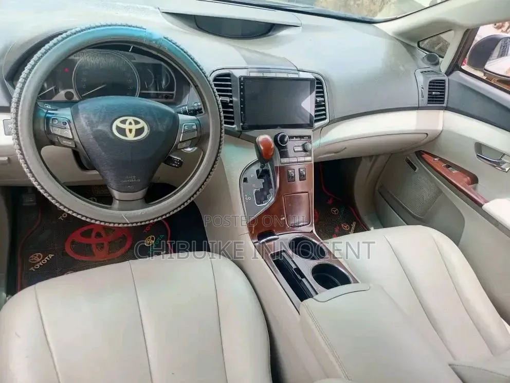 Toyota Venza 2010