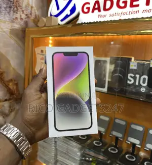 New Apple iPhone 14 128 GB White