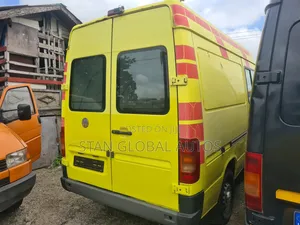 Volkswagen LT 2005 Yellow